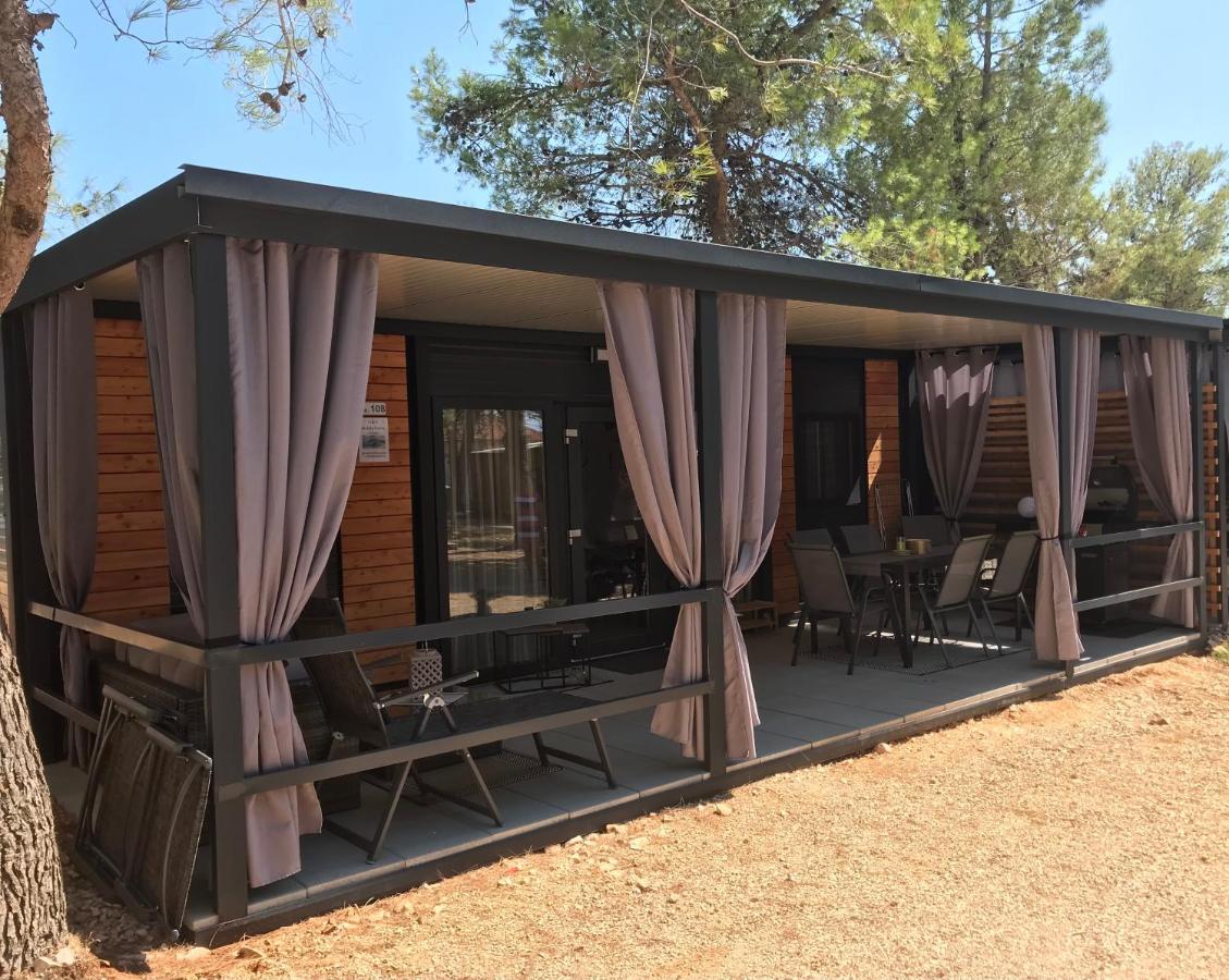 H&S Mobile Home Privlaka  Exterior foto
